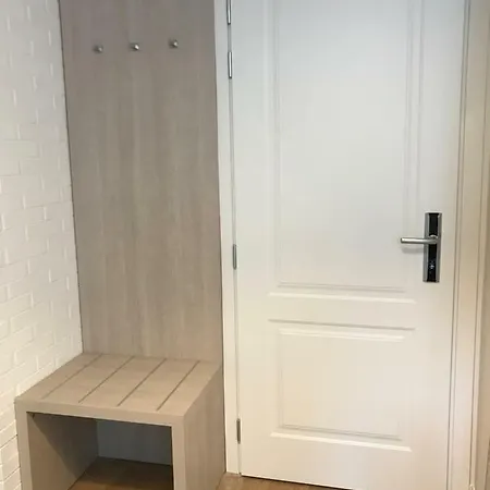 & Верона